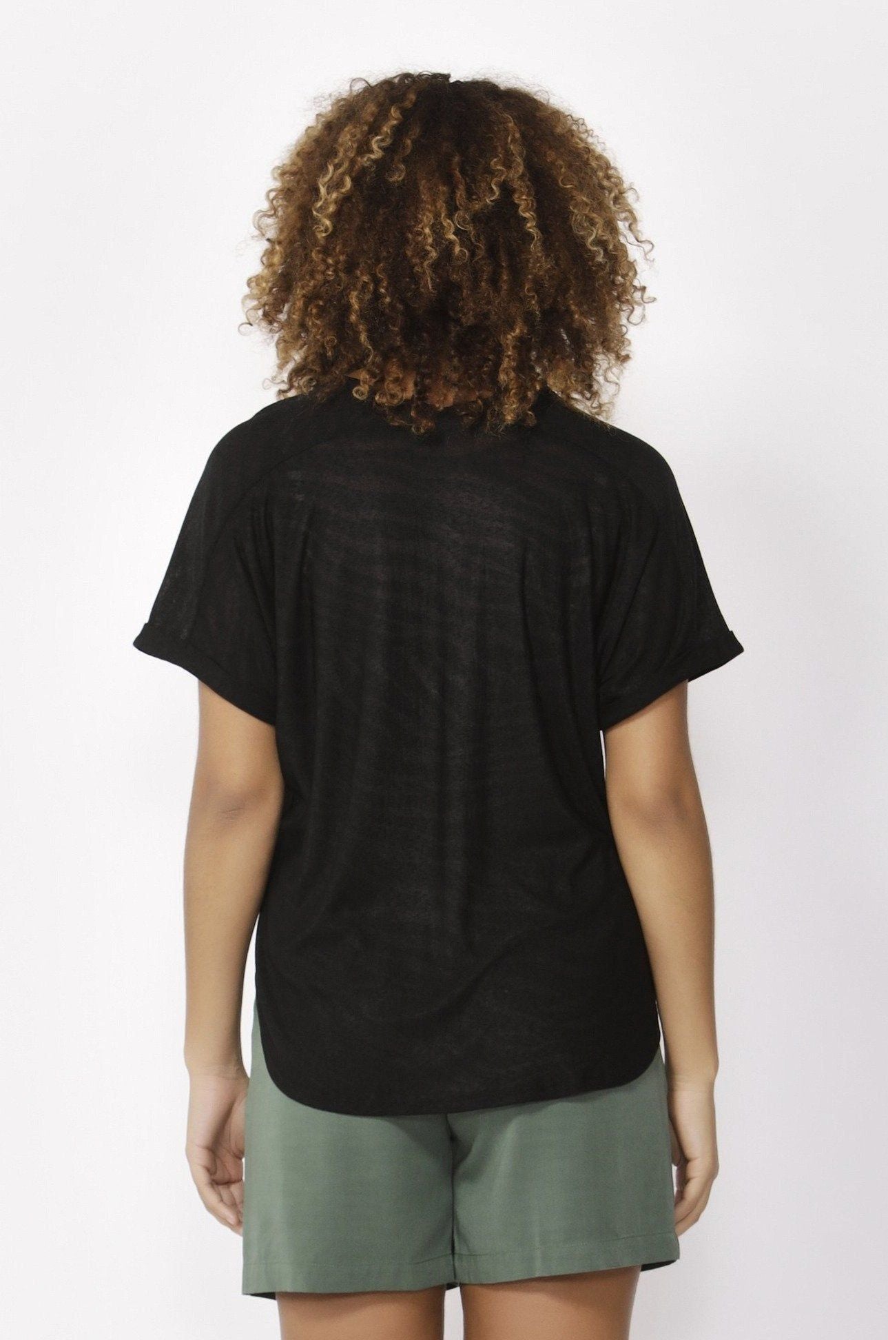 Betty Basics Adelaide Tee in Black - Hey Sara