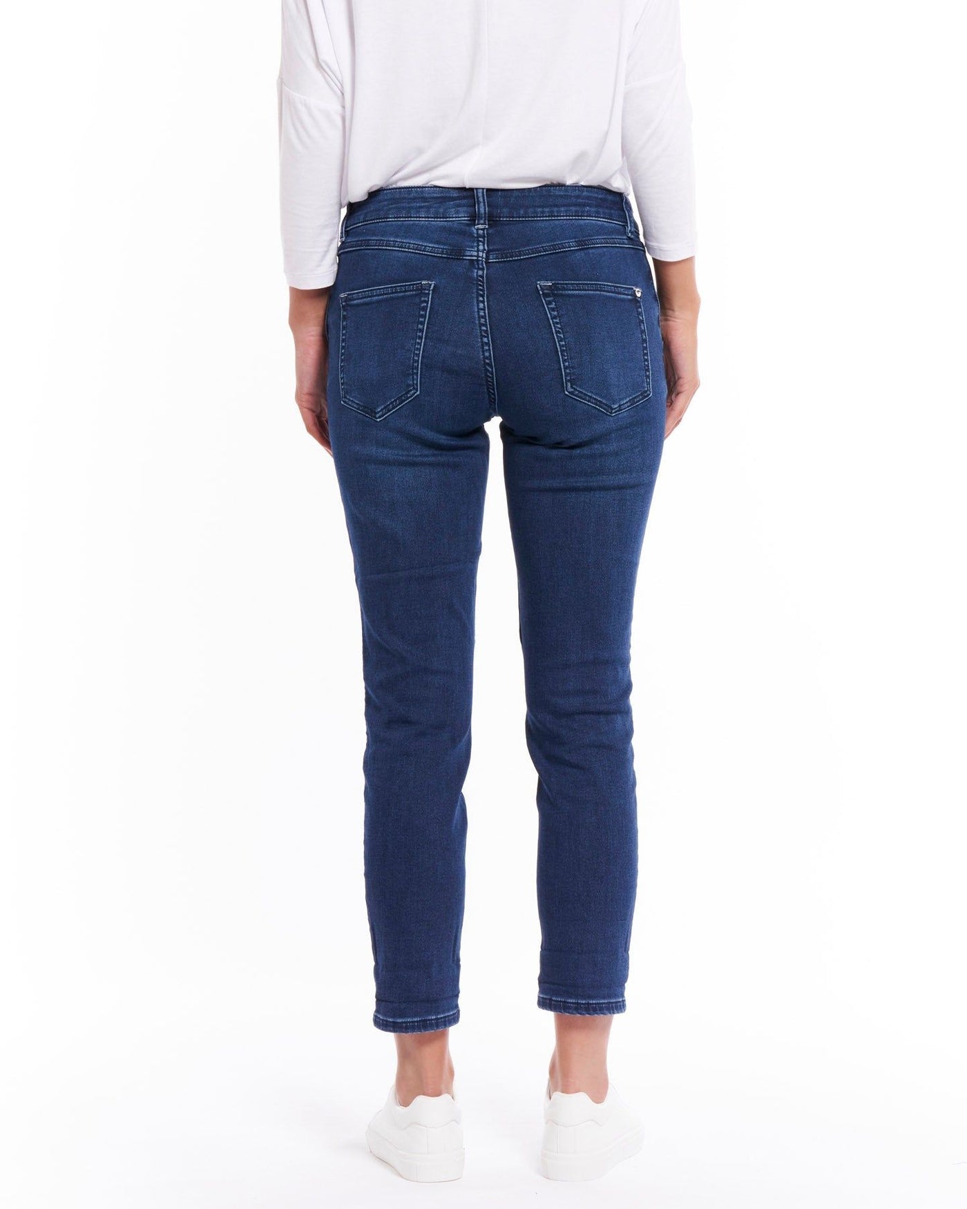 Betty Basics Bowen Jean in Dark Indigo - Hey Sara