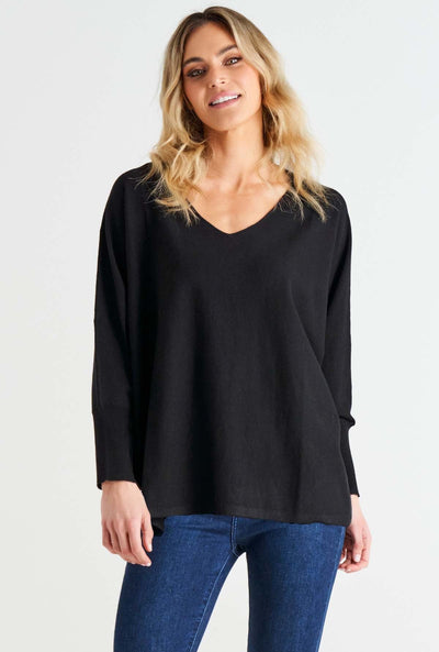 Betty Basics Destiny Oversized Knit Jumper in Black - Hey Sara