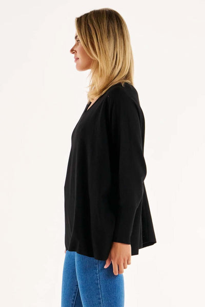 Betty Basics Destiny Oversized Knit Jumper in Black - Hey Sara