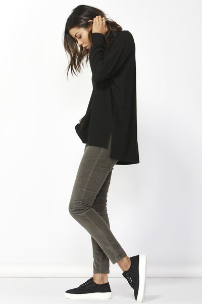 Betty Basics Ivo Cosy Pullover in Black - Hey Sara
