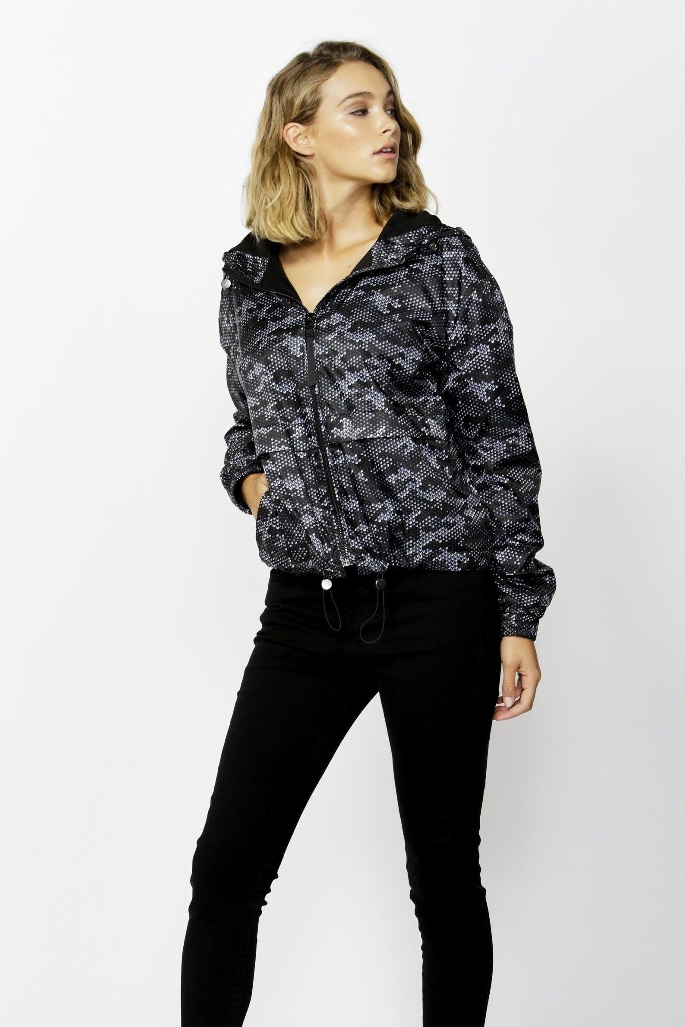 Betty Basics Knox Spray Jacket in Digital Camouflage - Hey Sara
