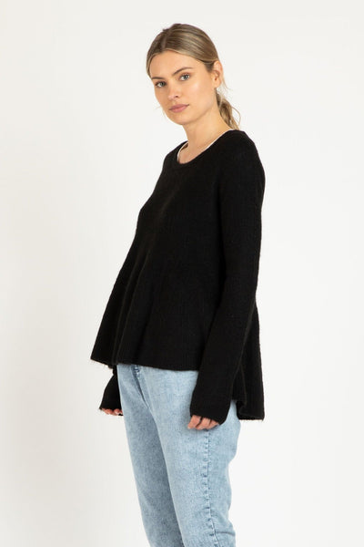 Betty Basics Lexi Knit Jumper in Black - Hey Sara