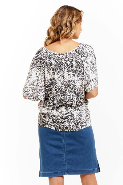 Betty Basics Maui Tee in Spotty - Hey Sara