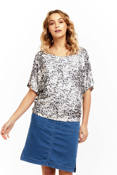 Betty Basics Maui Tee in Spotty - Hey Sara