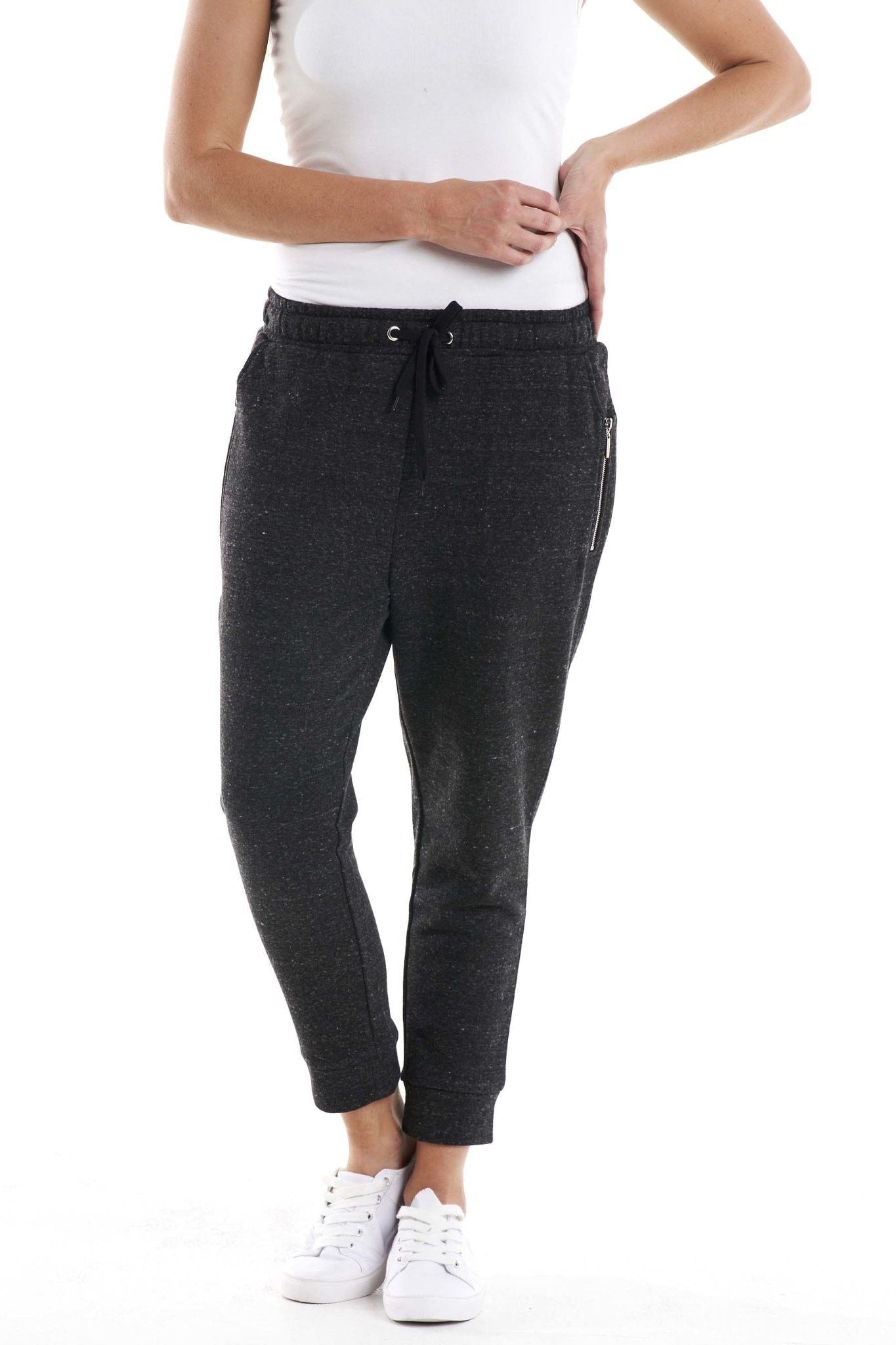 Betty Basics Santa Monica Jogger in Black - Hey Sara